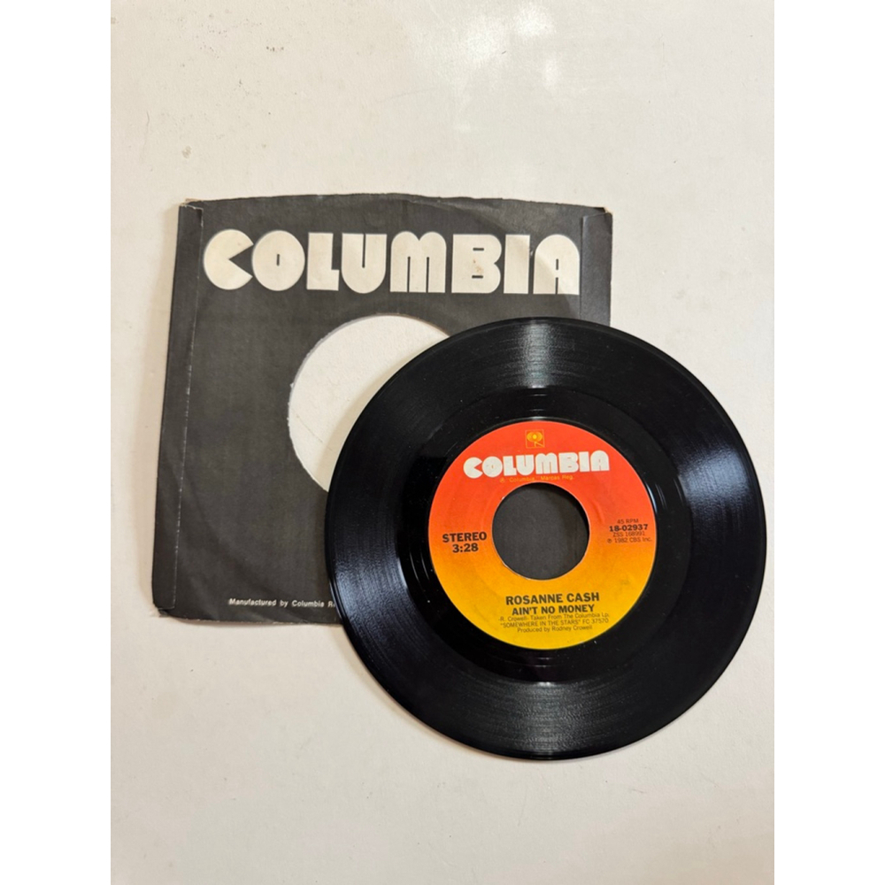 1982 Columbia Records 45 RPM Rosanne Cash “Ain't No Money / The Feelin'”